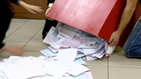 PKW: w wyborach uzupełniających do Senatu liczenie ręczne