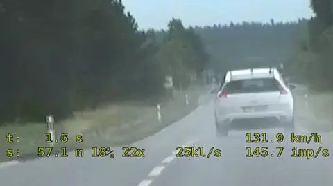 Pędził ponad 130 km/h, stracił prawo jazdy