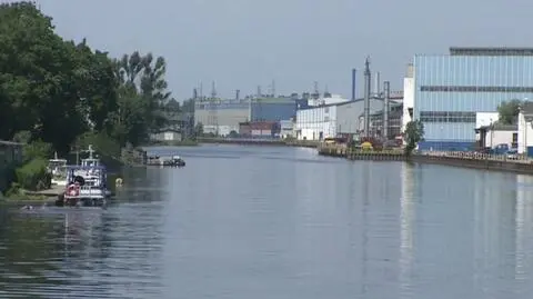 Przez elbląski port do Kaliningradu trafia coraz więcej materiałów budowlanych z UE. "Budują obiekty na mistrzostwa"