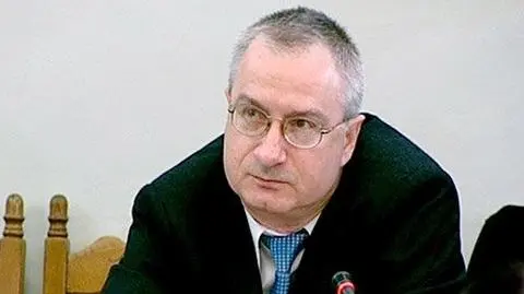 "Zaufanie premiera do szefa ABW nie zostało podważone"