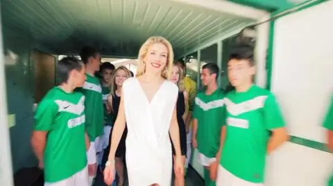 Prezes Warty w piłkarskim LipDubie