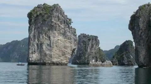 Katastrofa w zatoce Ha Long