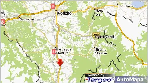 Dachowanie pod Bystrzycą Kłodzką. Trzy osoby w szpitalu