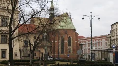 Z urzędowego wykazu „zniknęły” umowy? „Błąd informatyczny”
