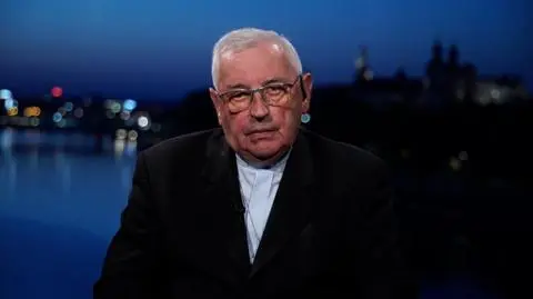 Bp Tadeusz Pieronek w "Kropce nad i"