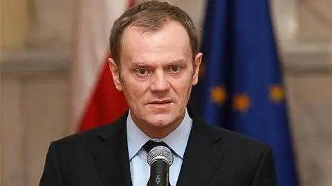 Tusk: Minuta ciszy w piątek