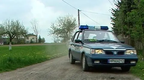 "Zabił żonę siekierą"