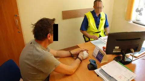 Wjechał jaguarem do hotelu. "Zdradza objawy zaburzeń psychicznych"
