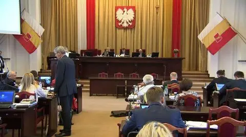 Klub PO wyrzucił ze swego grona ośmiu członków