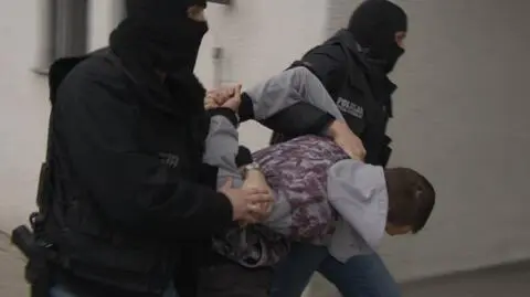 W sobotę mężczyzn doprowadzono do sądu 