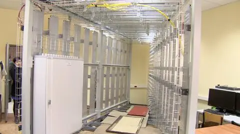 Wirtualne eksperymenty chemiczne w łódzkim symulatorze