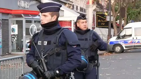 W zamachach w Paryżu zginęło ponad 130 osób, wcześniej w ataku na "Charlie Hebdo" zginęło 17 osób