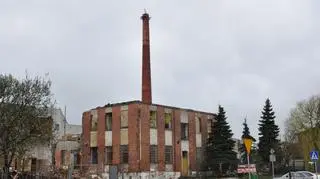 Budynek został już częściowo wyburzony