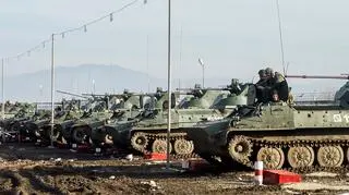 Rosja "alarmowo sprawdza" gotowość bojową przy granicy z Ukrainą