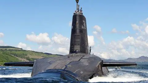 Odpalenie spod wody dwóch rakiet Trident II