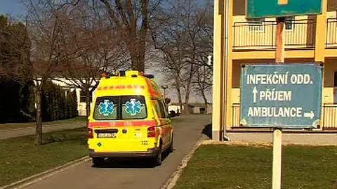 Do szpitala w Opavie, przy polskiej granicy, zgłaszają się kolejni ludzie z podejrzeniem zarażenia tasiemcem