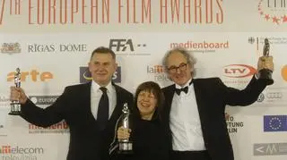 Producenci filmu z nagrodą dla najlepszego filmu - Piotr Dzięcioł i Ewa Puszczyńska oraz Eric Abraham z Dani
