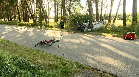 Areszt dla 22-latka, który pijany wjechał w rowerzystów