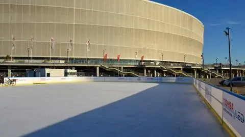 Rusza lodowisko przy wrocławskim stadionie. 
Będzie też stok?