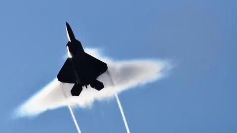 F-22 mogą stacjonować w Europie. F-35 będą w Wielkiej Brytanii