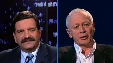 Boni i Śniadek spieraja sie o pomostówki