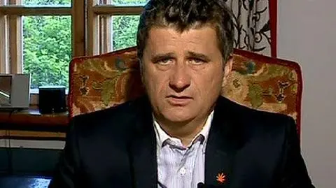 Jutro Palikot odchodzi z Kościoła.
 Rodzina zostaje