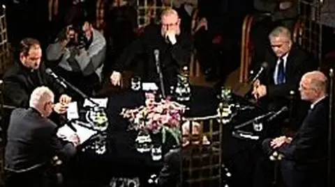 "Żeby być Polakiem nie wystarczy zadowolenie ze stanu dróg"