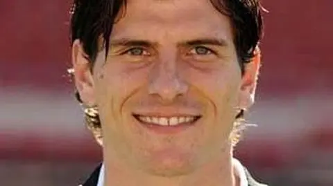 9. Mario Gomez