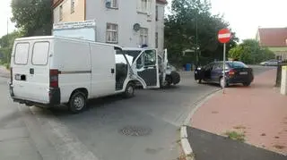Policjanci ścigali busa