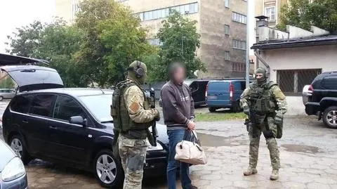 CBŚ zatrzymało podejrzanych o handel bronią 