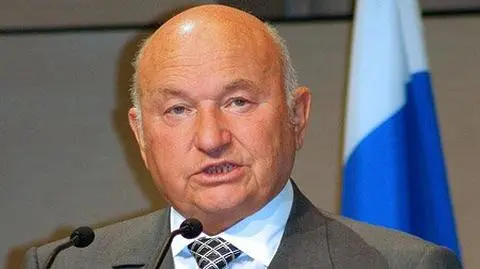 Trząsł Moskwą 18 lat. Odpowie za przekręty z żoną
