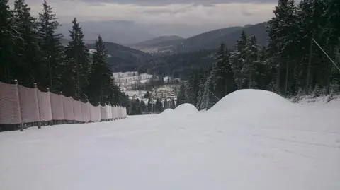 Narciarz zginął na stoku. Wypięła mu się narta?