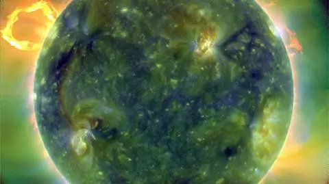 Słońce pod "mikroskopem"