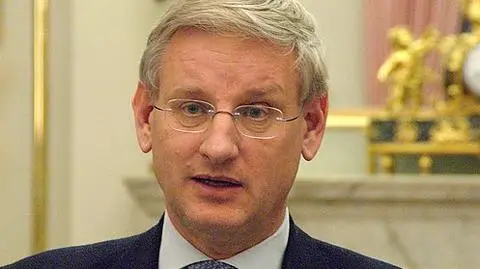 Bildt: Ataki udaremniono kosztem praw człowieka