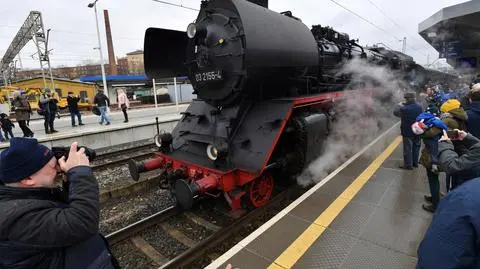Szczecin: historyczny parowóz przyjechał z Berlina