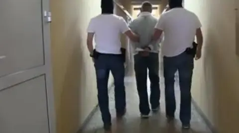 Stalking, podpalenia, pobicie. "Ofiara czuła się sterroryzowana"
