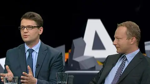 "PO próbuje być bardziej święta od papieża"