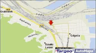 Doszczętnie spłonął jeden wagon