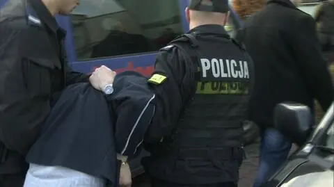 "Twierdzi, że nie zabił, tylko znalazł ciała"