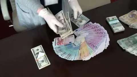 CBŚP rozbiło gang, który na akcyzie na papierosy wyłudził 110 mln zł