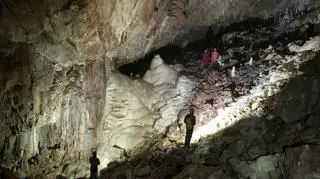 Sala ma 100 metrów długości 