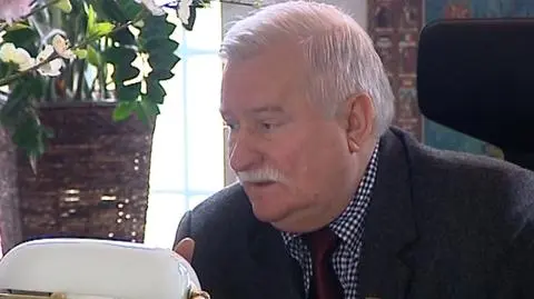 Wałęsa odebrał Złotą Kurę. Za dokonania polityczne