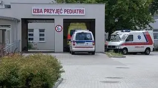 Ranne dziecko czekało na transport kilka godzin