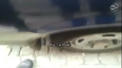 Tak policja usuwała dane z telefonu reportera. "Co jest k***!"