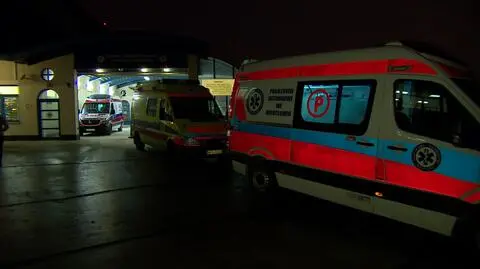 Po kolejkach karetek przed szpitalnym oddziałem ratunkowym wojewoda zapowiada kontrole