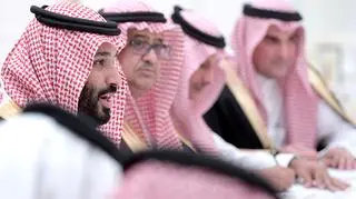 Następca saudyjskiego tronu książę Muhammad ibn Salman nazwał atak rakietowy na lotnisko w Rijadzie aktem "bezpośredniej zbrojnej agresji"