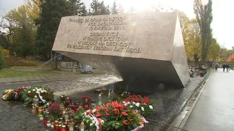 Trybunał pyta o ekshumacje