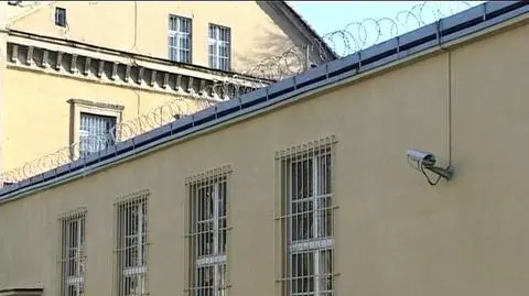 Bomba raniła trzy osoby