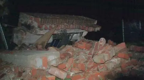 Zerwane trakcje i dachy, liczne podtopienia. "Pięć minut i nie było już nic". 