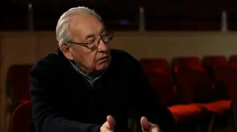Andrzej Wajda o miłości do sztuki i pracy reżyserskiej